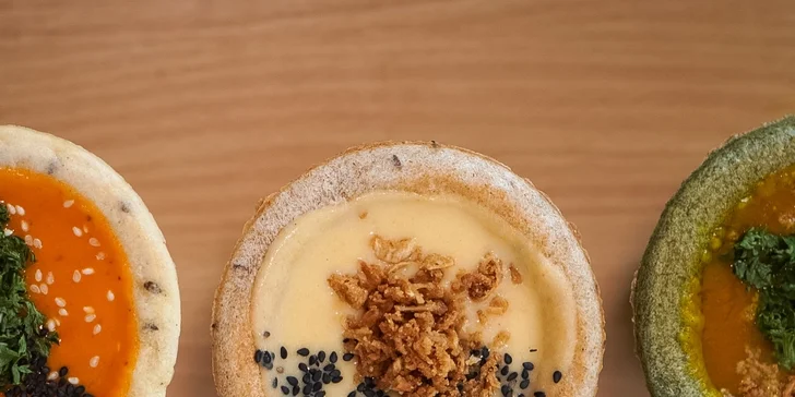 Soupculture Košice – polievka podľa výberu podávaná v jedlom chlebovom poháriku