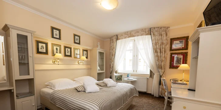 Pobyt v Karlových Varoch s raňajkami alebo polpenziou, neobmedzeným wellness aj masážou