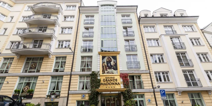 Pobyt v Karlových Varoch s raňajkami alebo polpenziou, neobmedzeným wellness aj masážou