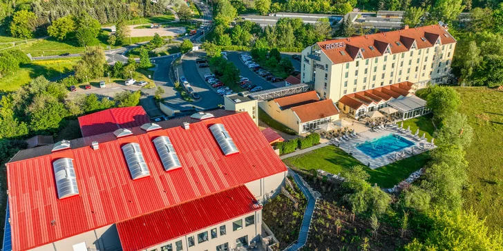 Wellness pobyt s all inclusive v Durínsku v meste Jena: bazén aj sauny