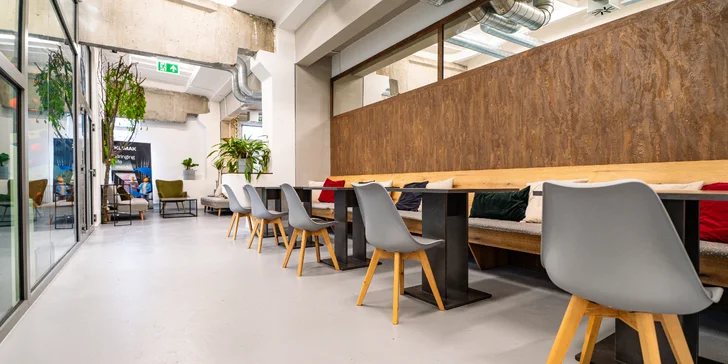 Adrenalín a zábava v lezeckom centre PRALEZ: Bouldrová stena, KIDZONE aj kurzy