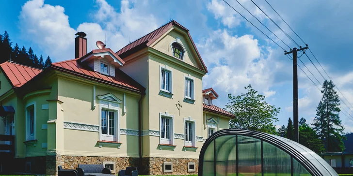 Bílá v Beskydoch: apartmány s kuchynkou, vstup do detského parku aj možnosť privátnej sauny