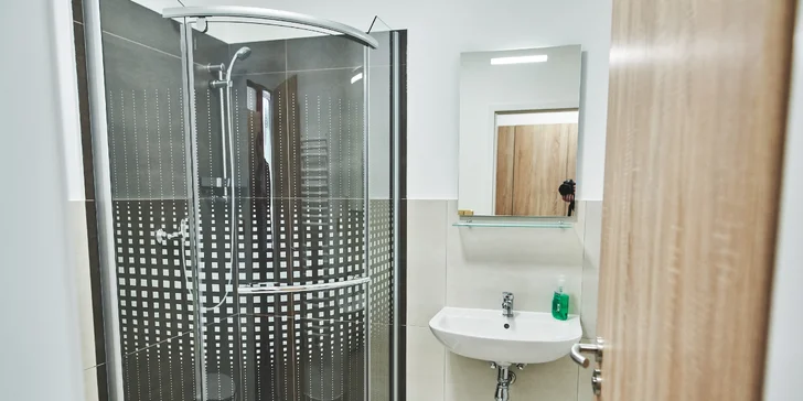 Bílá v Beskydoch: apartmány s kuchynkou, vstup do detského parku aj možnosť privátnej sauny