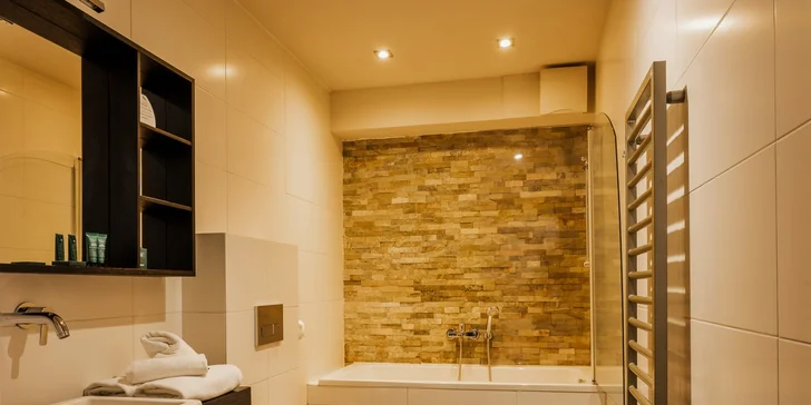 Pobyt na zámku v Poľsku: jedlo, neobmedzený wellness aj balíčky s masážou