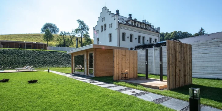 Pobyt na zámku v Poľsku: jedlo, neobmedzený wellness aj balíčky s masážou