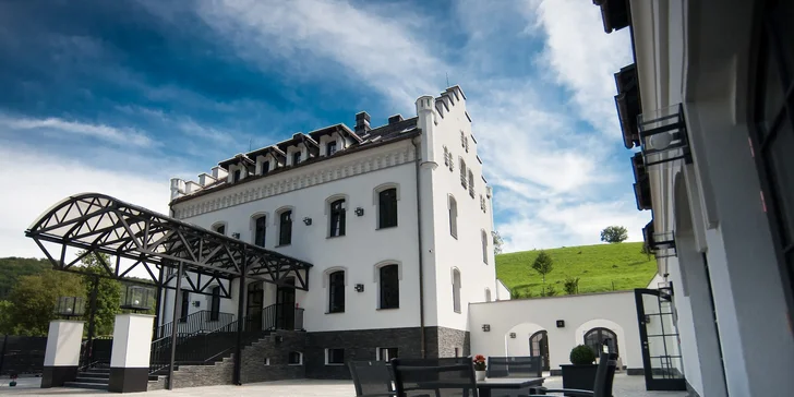 Pobyt na zámku v Poľsku: jedlo, neobmedzený wellness aj balíčky s masážou