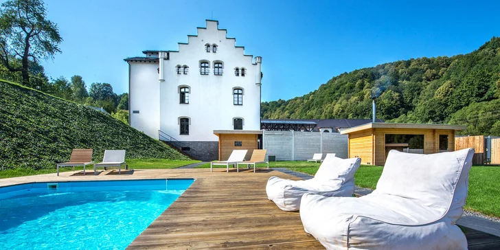 Pobyt na zámku v Poľsku: jedlo, neobmedzený wellness aj balíčky s masážou