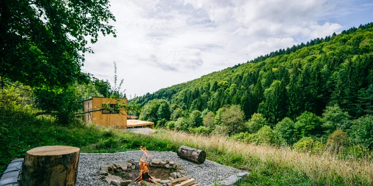 Pobyt v drevenom domčeku uprostred prírody pre 2 až 4 osoby