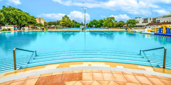 Božský relax pri najväčšom kúpeľnom komplexe v Európe: noblesný 4* hotel v Hajdúszoboszló so stravou