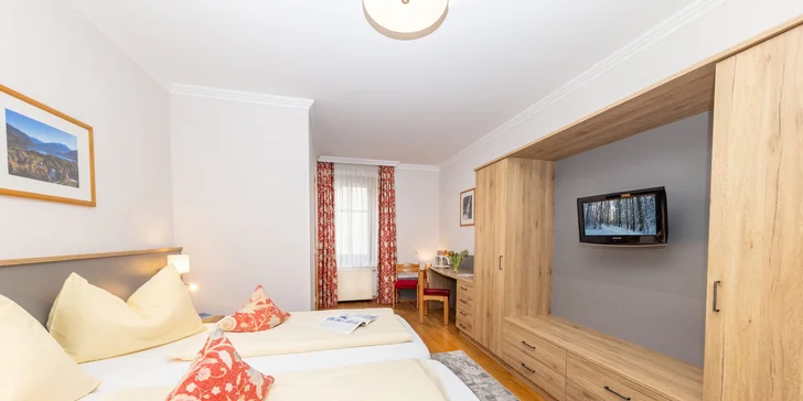 Hotel v centre Zell am See: raňajky aj polpenzia, neobmedzene sauna, letná karta výhod