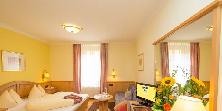 Hotel v centre Zell am See: raňajky aj polpenzia, neobmedzene sauna, letná karta výhod