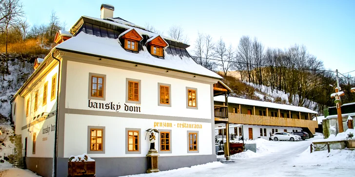 Oddych v Štiavnických vrchoch: penzión s raňajkami či polpenziou a wellness