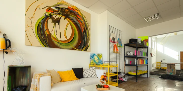 Darčekové vouchery na skupinové maľovanie: netradičné techniky tvorenia