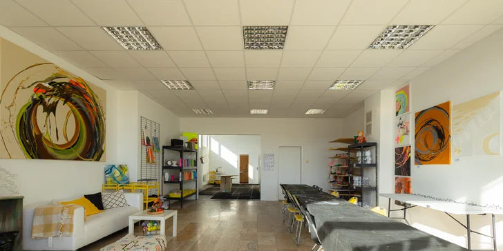 Darčekové vouchery na skupinové maľovanie: netradičné techniky tvorenia