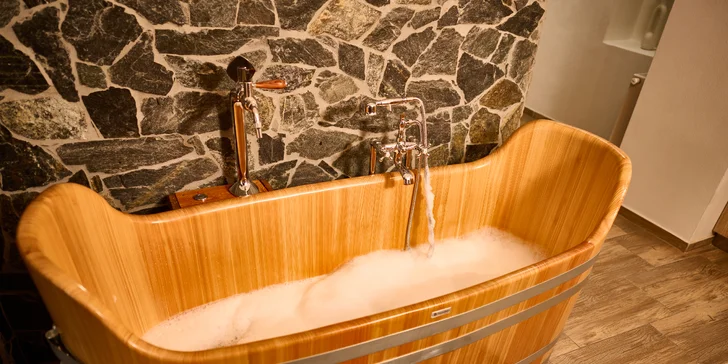 Pobyt v Pivnom apartmáne v centre Znojma: fínska sauna, pivný kúpeľ a 4 litre piva