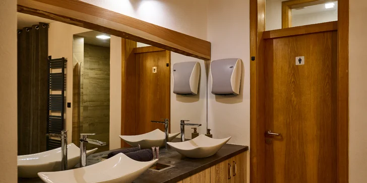 Pobyt v Pivnom apartmáne v centre Znojma: fínska sauna, pivný kúpeľ a 4 litre piva