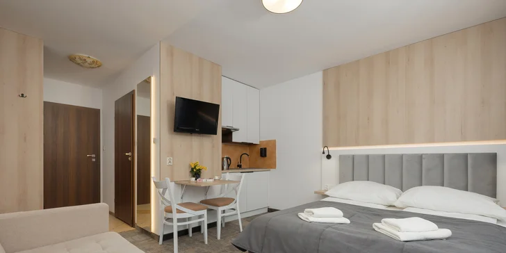 Pobyt v obci Rewal pri Balte, 45 km od Międzyzdrojów: vila 200 m od pláže, strava aj wellness