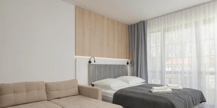 Pobyt v obci Rewal pri Balte, 45 km od Międzyzdrojów: vila 200 m od pláže, strava aj wellness