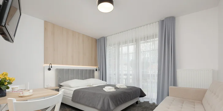 Pobyt v obci Rewal pri Balte, 45 km od Międzyzdrojów: vila 200 m od pláže, strava aj wellness