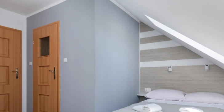 Penzión v baltskej dedine Rewal 400 m od piesočnatej pláže: raňajky alebo polpenzia aj neobmedzený wellness