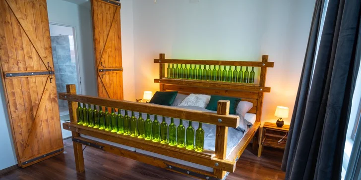 Romantika a oddych v srdci Znojma: pobyt s infrasaunou na izbe aj pivným či vínnym kúpeľom
