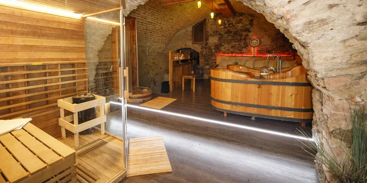 Romantika a oddych v srdci Znojma: pobyt s infrasaunou na izbe aj pivným či vínnym kúpeľom