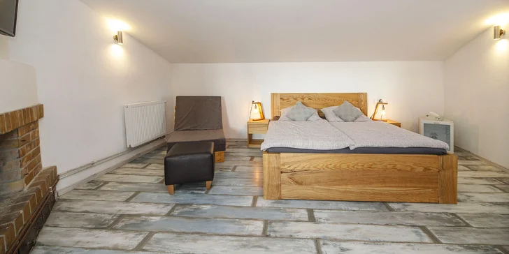 Romantika a oddych v srdci Znojma: pobyt s infrasaunou na izbe aj pivným či vínnym kúpeľom