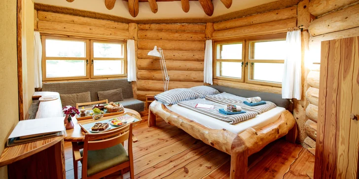 Dovolenka v rozprávkovom Hobitíne pod Orlickými horami pre pár aj rodinu