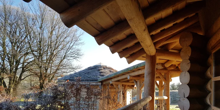 Dovolenka v rozprávkovom Hobitíne pod Orlickými horami pre pár aj rodinu