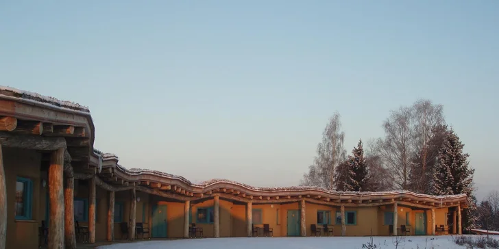 Dovolenka v rozprávkovom Hobitíne pod Orlickými horami pre pár aj rodinu