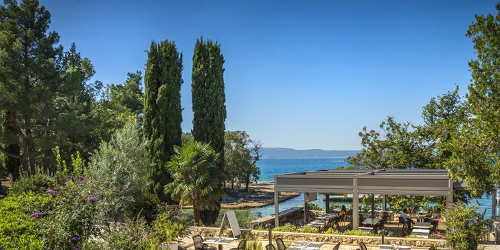 Chorvátsky Krk: krásne apartmány až pre 8 osôb a parádne zázemie