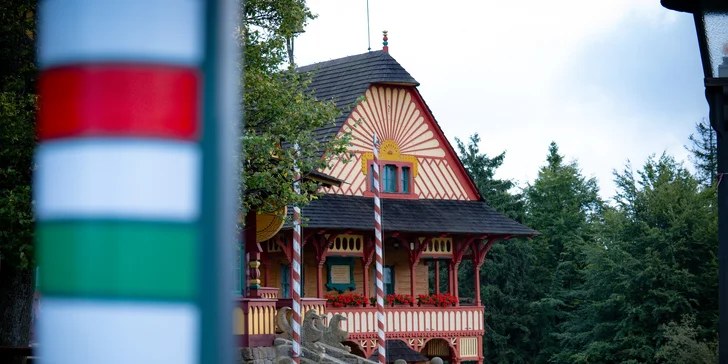 Jurkovičove útulne na Pustevnách: pobyt s raňajkami aj večerou vo valašskej reštaurácii Libušín