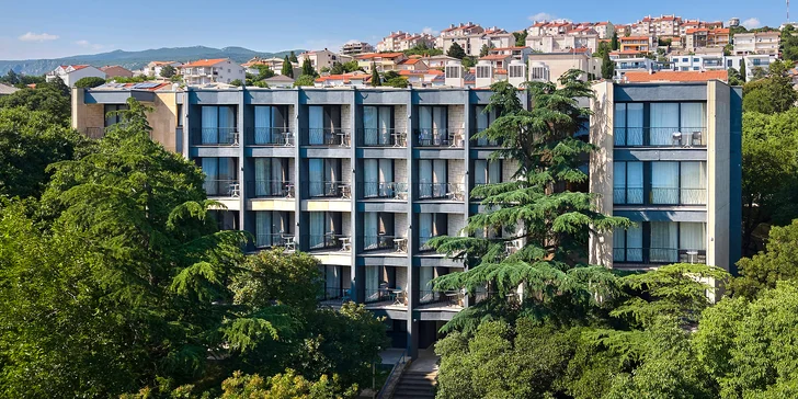 Kvarnerský záliv: 3* hotel len 100 od mora, wellness a all inclusive light