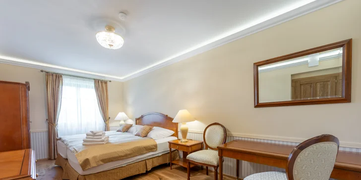 Príjemný pobyt na kaštieli neďaleko Valtíc a Lednice s raňajkami a privátnym wellness