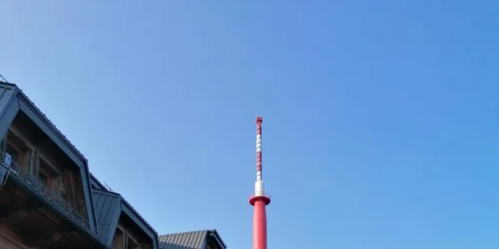 Pobyt priamo na vrchole Lysé hory: horská chata s polpenziou