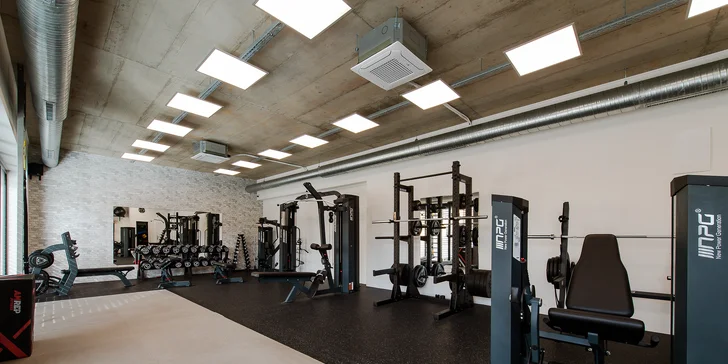 Individuálne cvičenie alebo tréning s osobným trénerom, aj permanentky v nonstop fitku