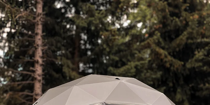 Pobyt v Špindlerovom Mlyne: moderný glampingový stan aj privátna infrasauna