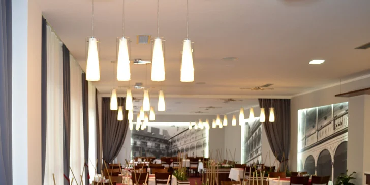 Pobyt na juhu Moravy: hotel s výhľadom na zámok Bučovice, raňajky aj vstup do wellness