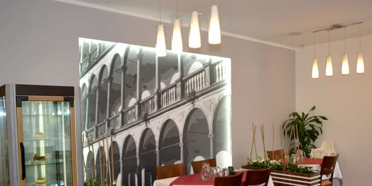 Pobyt na juhu Moravy: hotel s výhľadom na zámok Bučovice, raňajky aj vstup do wellness