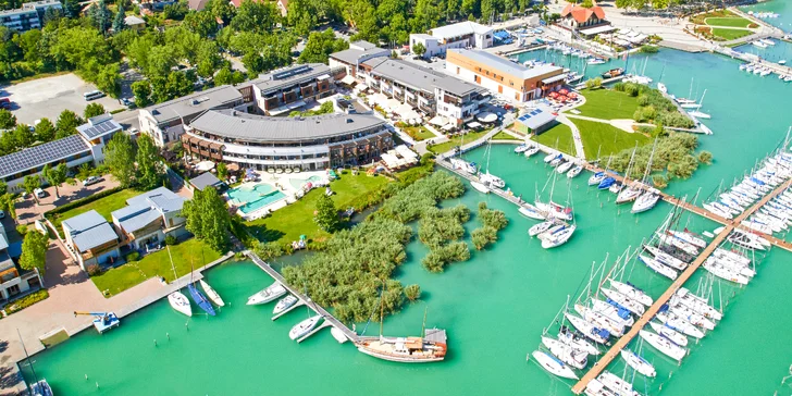 4* hotel na brehu Balatonu: polpenzia a neobmedzený vstup do wellness