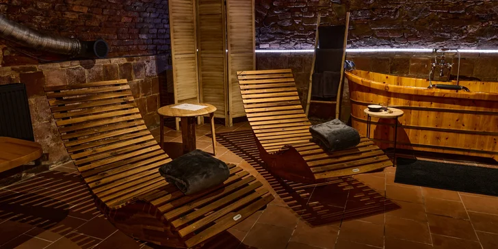 Pobyt v historickom centre Znojma: pivničný apartmán so súkromným wellness a sektom