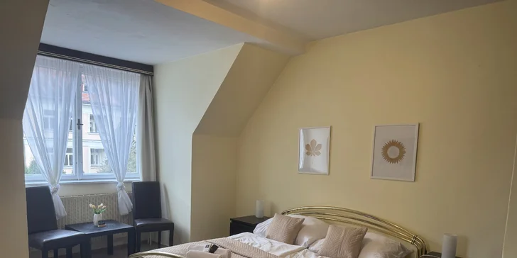 Pokoj a pohoda v Luhačoviciach: tradičný hotel s raňajkami, v blízkosti kolonáda aj plaváreň