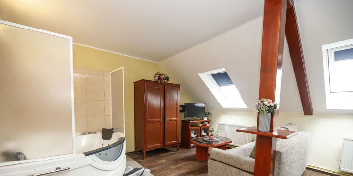 Vinársky pobyt vo Valticiach s raňajkami alebo polpenziou aj degustáciou vín