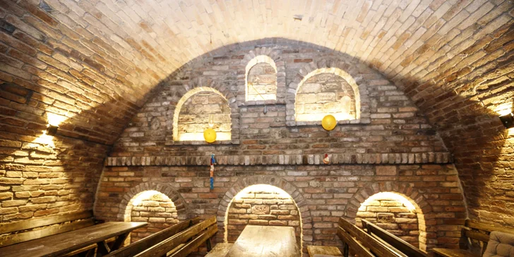 Vinársky pobyt vo Valticiach s raňajkami alebo polpenziou aj degustáciou vín