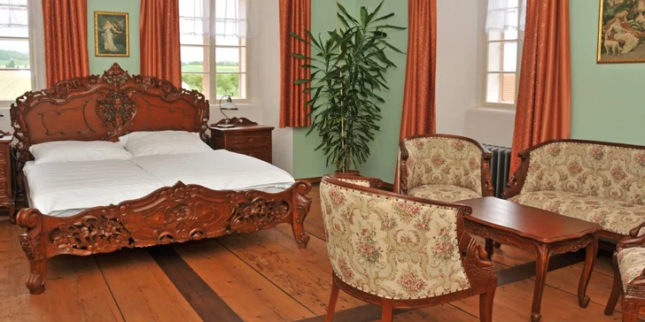 Romantický pobyt v Dubenci: bývalá fara s raňajkami a vírivkou