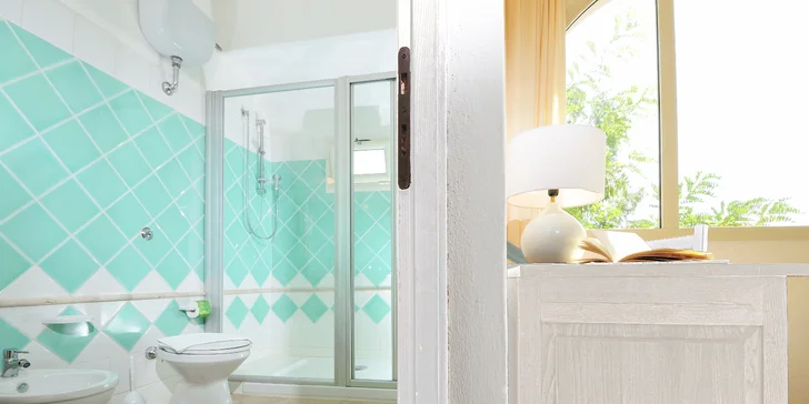 Sardínia: 4* rezort so stravou, bazénmi a spa, vrátane vstupu do prírodného parku Naturalistico Bellavista