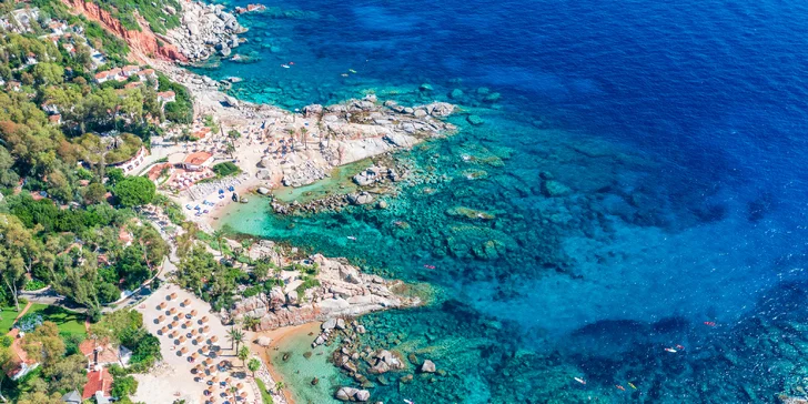 Sardínia: 4* rezort so stravou, bazénmi a spa, vrátane vstupu do prírodného parku Naturalistico Bellavista