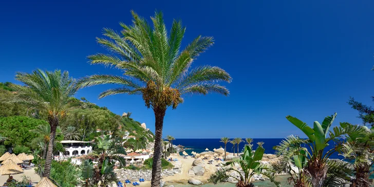 Sardínia: 4* rezort so stravou, bazénmi a spa, vrátane vstupu do prírodného parku Naturalistico Bellavista