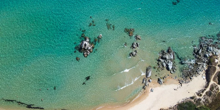 Sardínia: 4* rezort so stravou, bazénmi a spa, vrátane vstupu do prírodného parku Naturalistico Bellavista