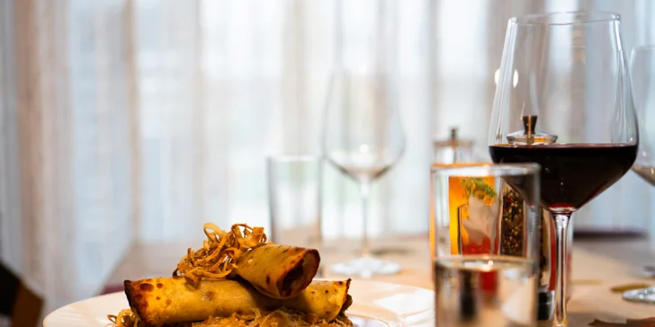 Zážitkový pobyt na južnej Morave: raňajky, 3-chodová večera, privátne wellness aj víno z vlastného vinárstva